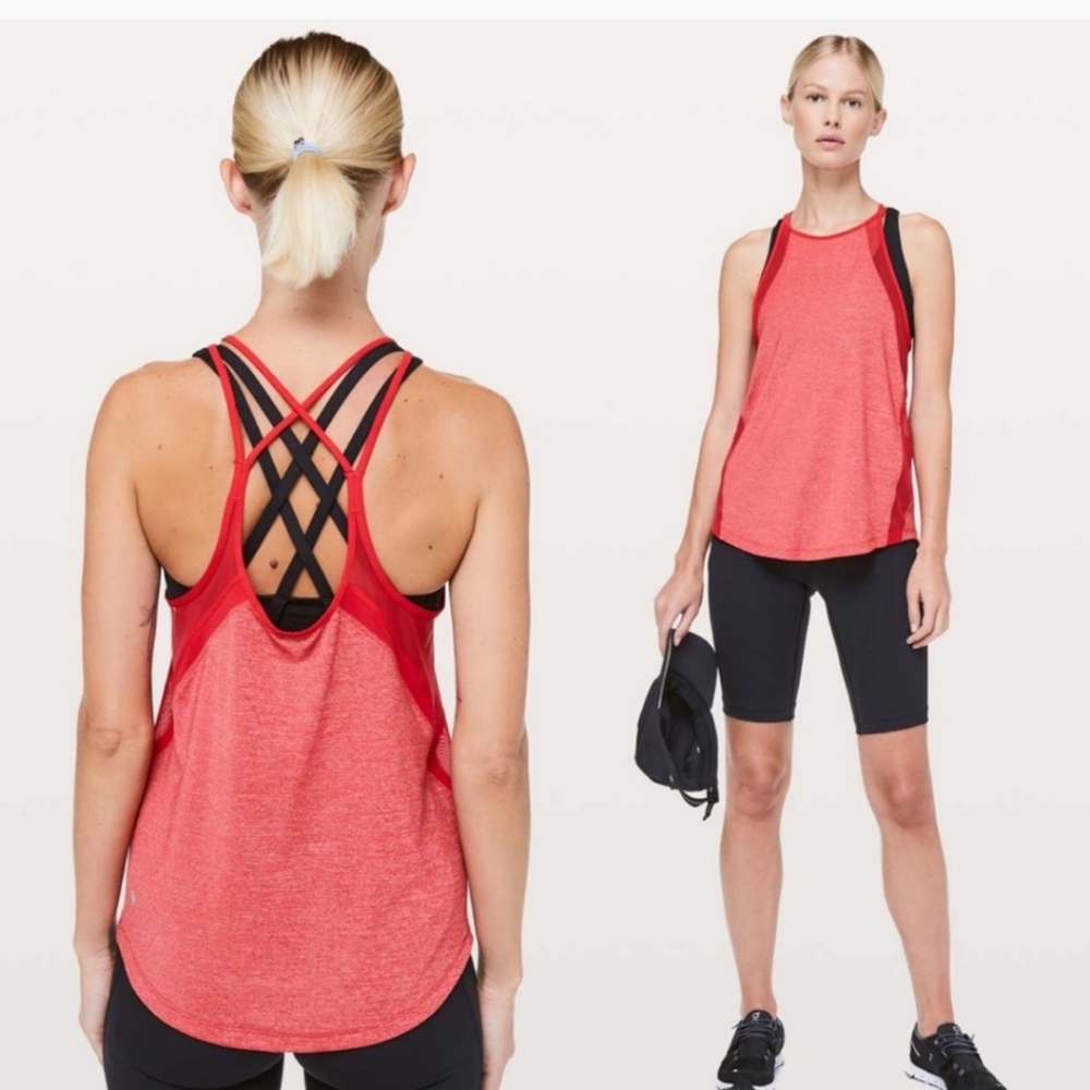 Lululemon run off Route tank size 4 Red